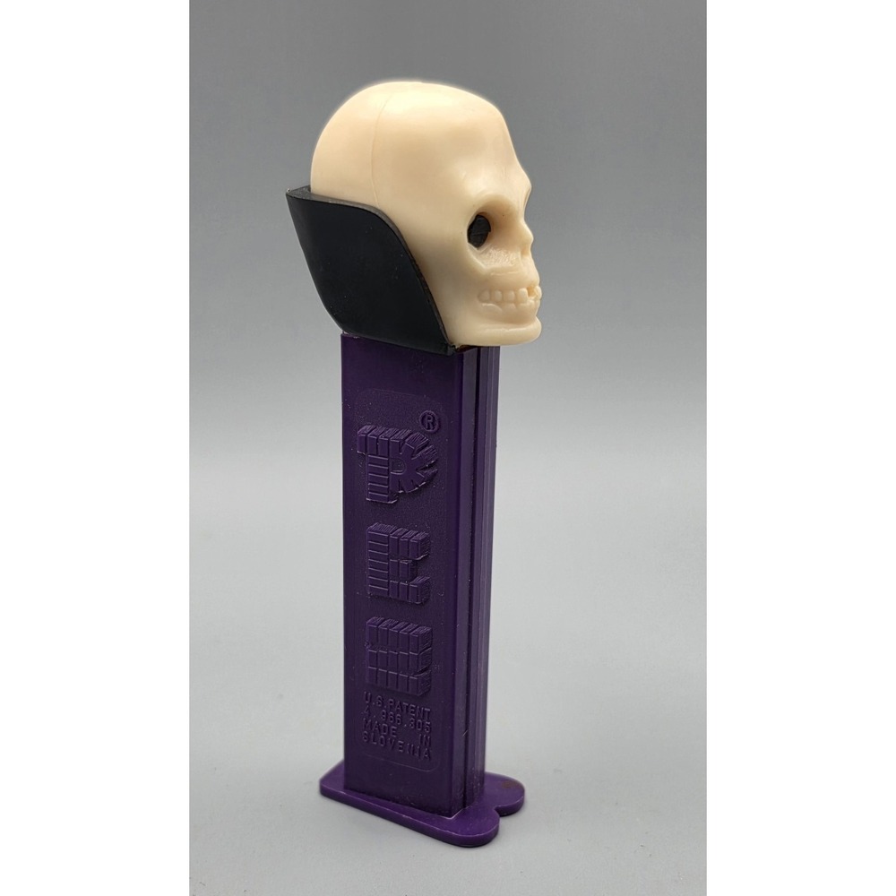 Vintage 1991 PEZ Dr Skull Dispenser Purple Stem Feet Made in Slovenia Halloween - Picture 3 of 6